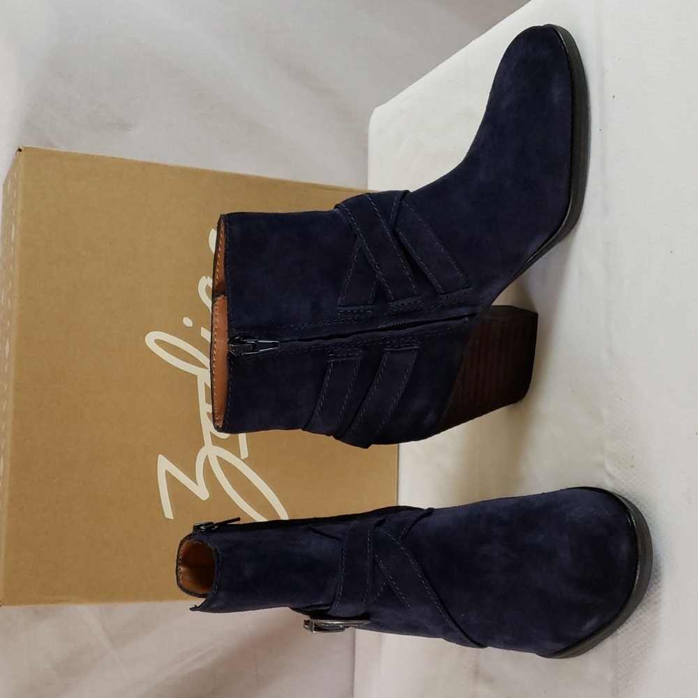 NEW Zodiac Blue Suede Sammi Bootie
